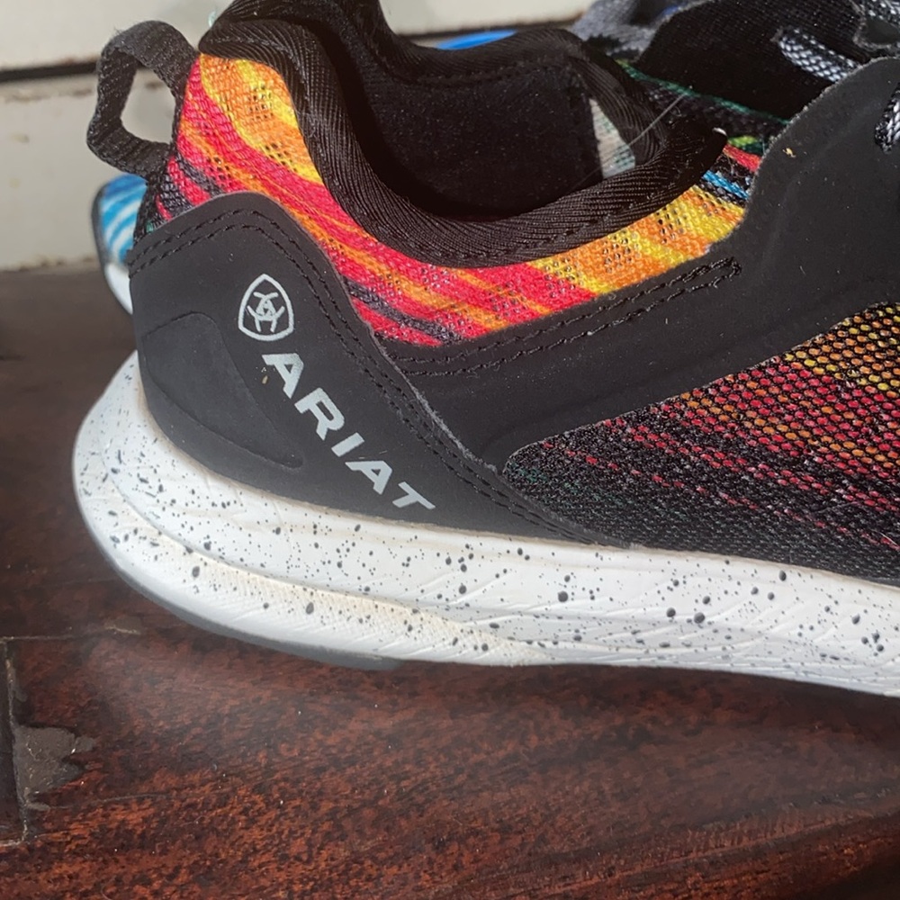 Ariat Women s Sneakers Women Rainbow Stripe Style size 8